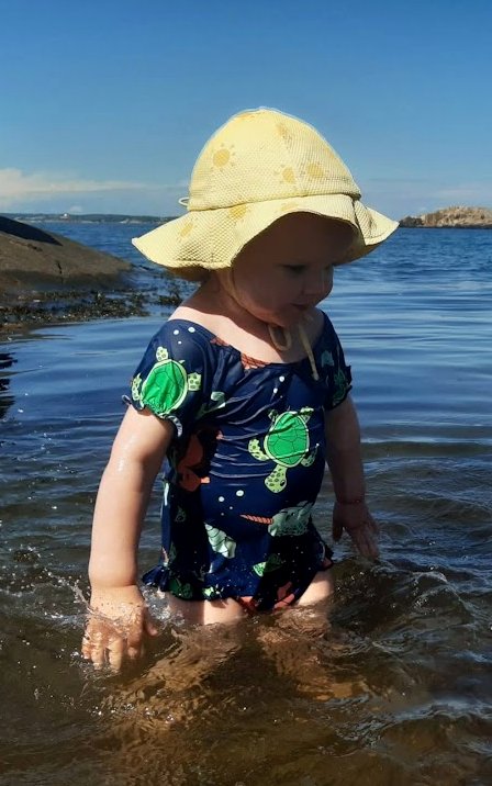 Första rikltiga utomhusbadet