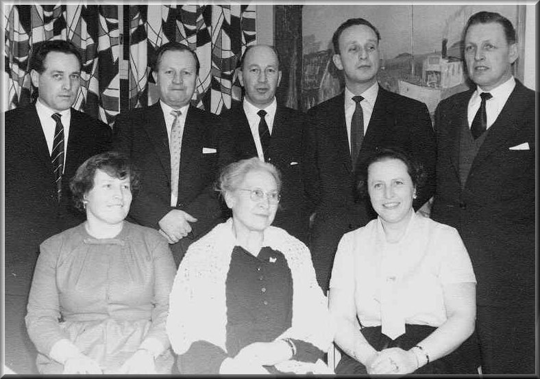 Farmor Elin fyller r